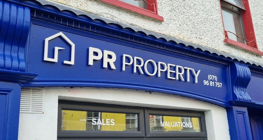 estate-agents-shop-front-signage